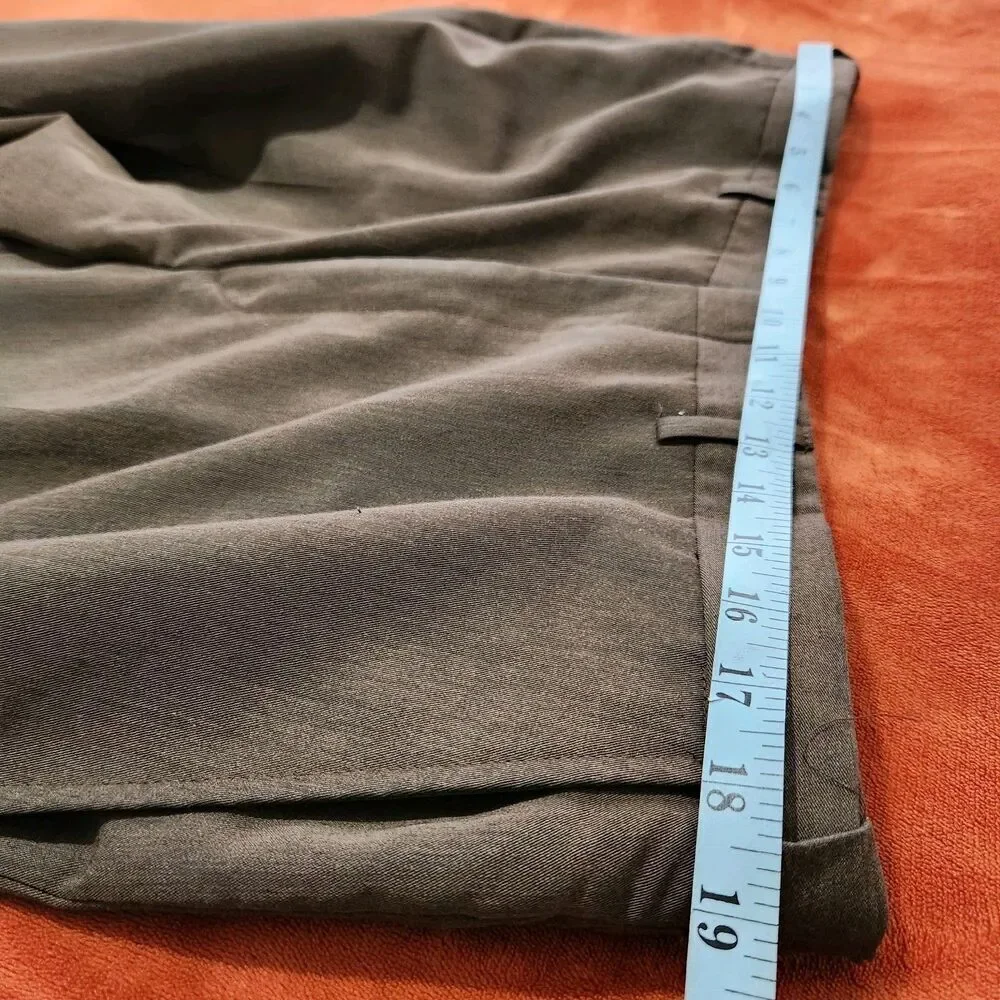 Haggar Dress Pants For Men Size 38x27 Brown Color Flat Front Black Label